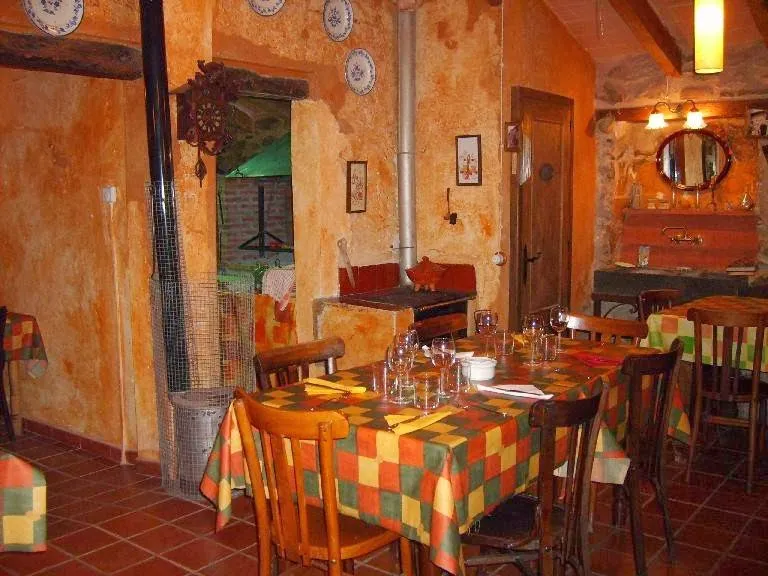 Restaurant Mas Les Feixes restaurant in Sant Joan de les Abadesses