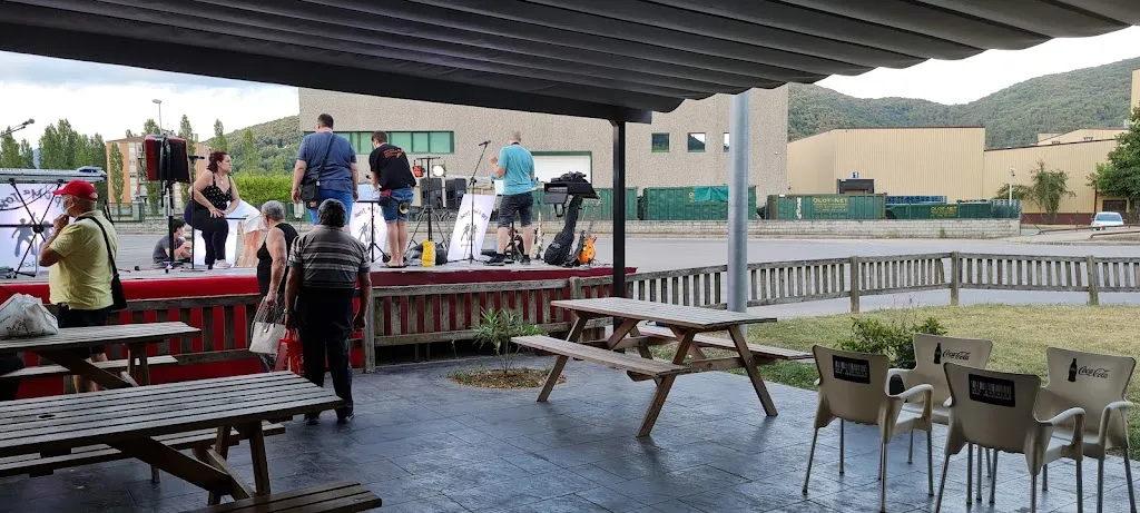 Les Escoles_Sant Joan les Fonts_slider_image_1