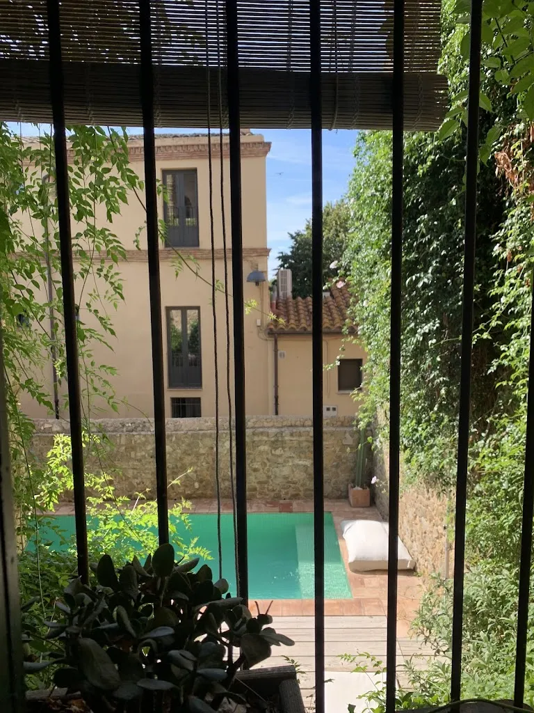 Ana Conde_Casa Migdia_Sant Jordi Desvalls_review