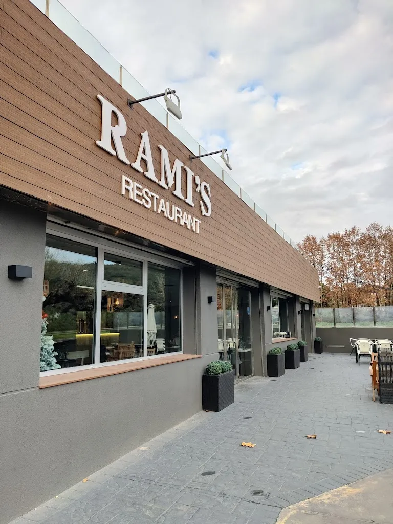 Eloi Yruela Hidalgo_RAMI’S RESTAURANT_Sant Julià de Ramis_recensione