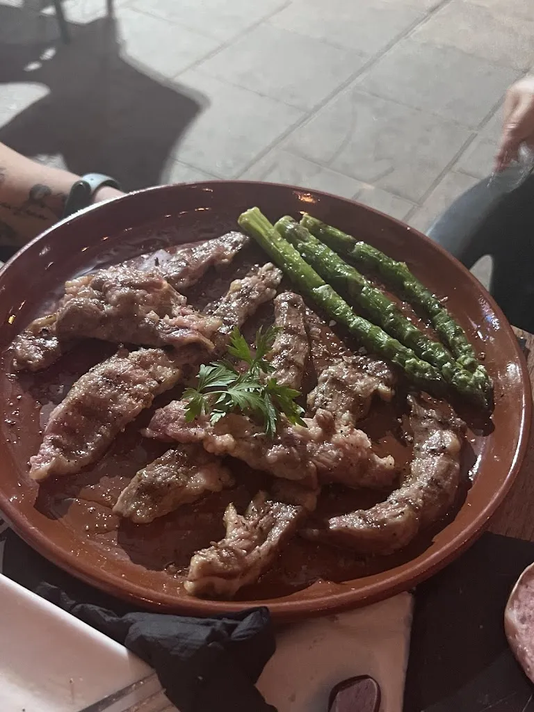 Iban Onandia_Bar Restaurant La Terrassa D’en Quel_Sant Gregori_review