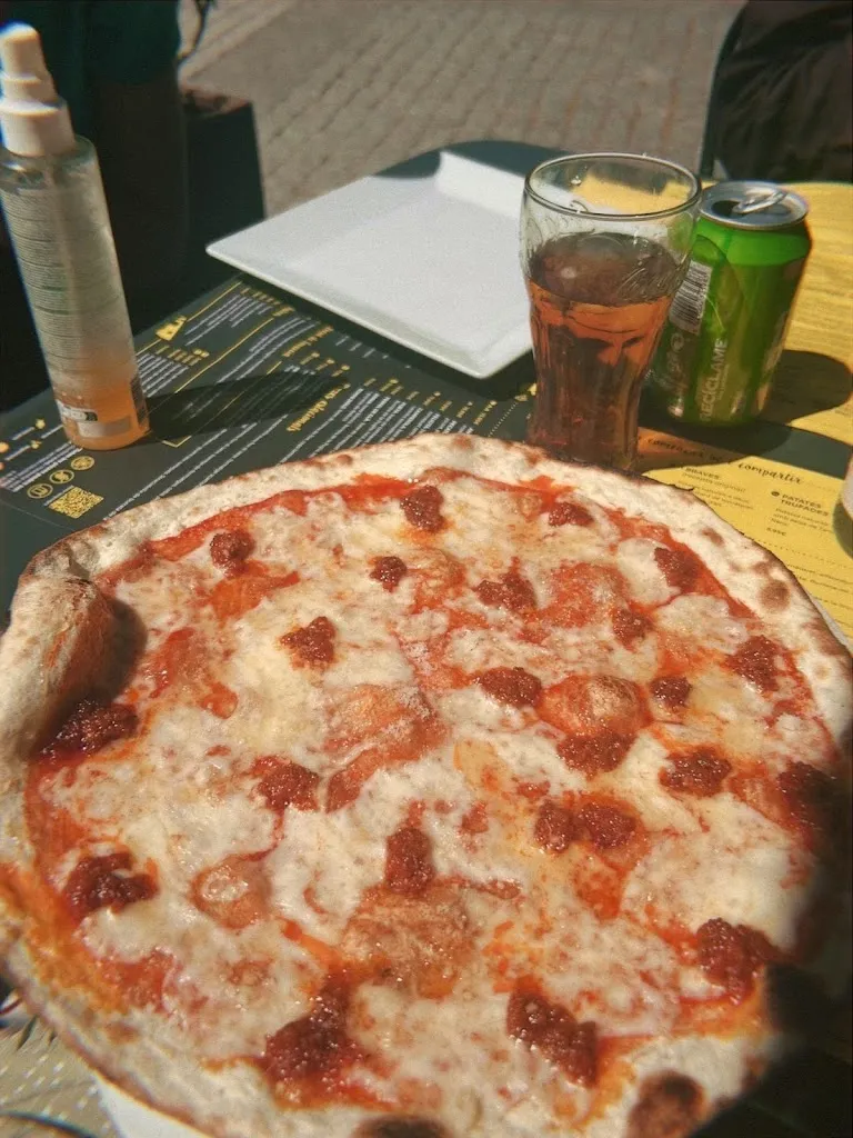 Nathalia_PIZZA El Petit Obrador Sant Gregori_Sant Gregori_review