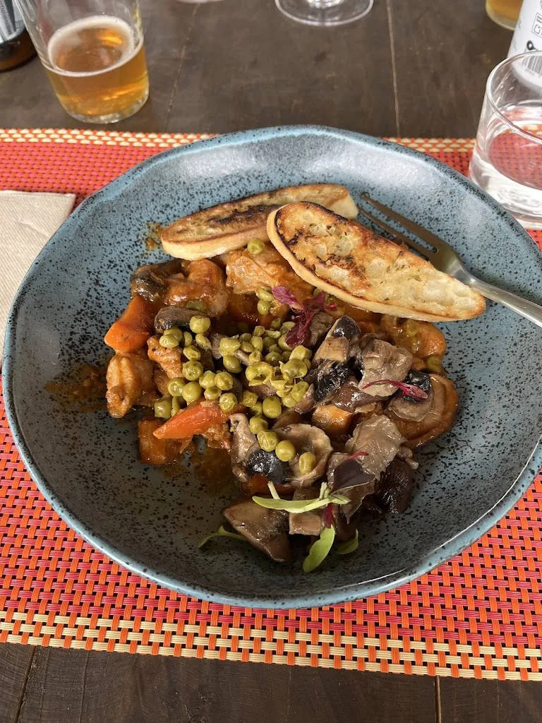 Marie Troisieme_Casa Kich_Sant Gregori_review