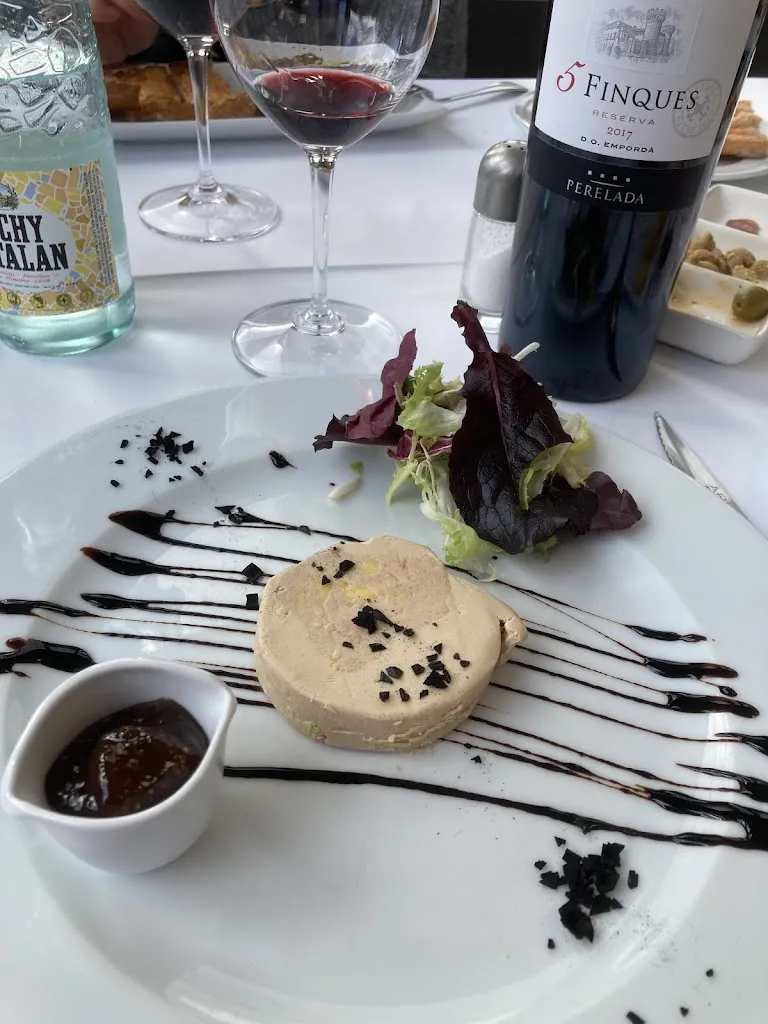 John Tattersall_Restaurant Arnau Can Perot_Sant Martí de Llémena_avis