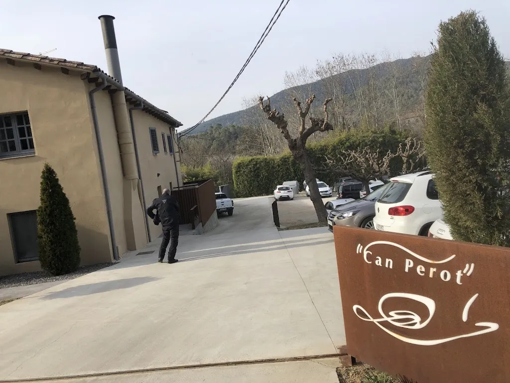 Lorenzo Bonferroni_Restaurant Arnau Can Perot_Sant Martí de Llémena_avis