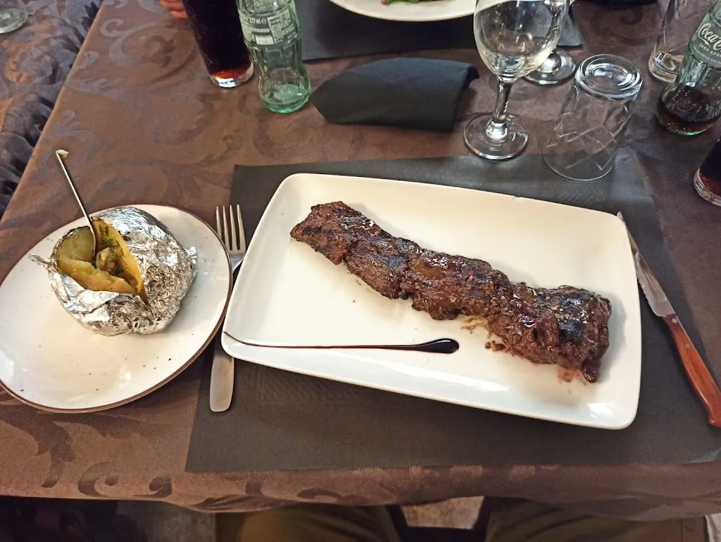 Otto Mäkelä_Restaurant El Canonge_Sant Llorenç de la Muga_review