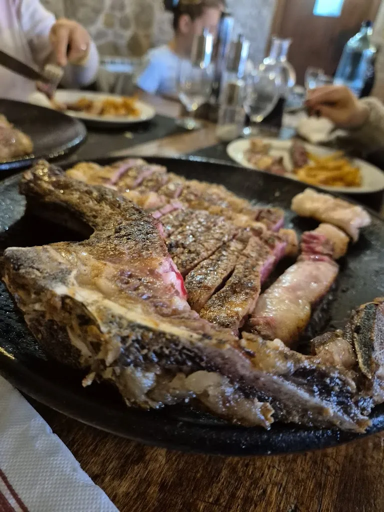 Marc More_L'hostal_Sant Miquel de Campmajor_review