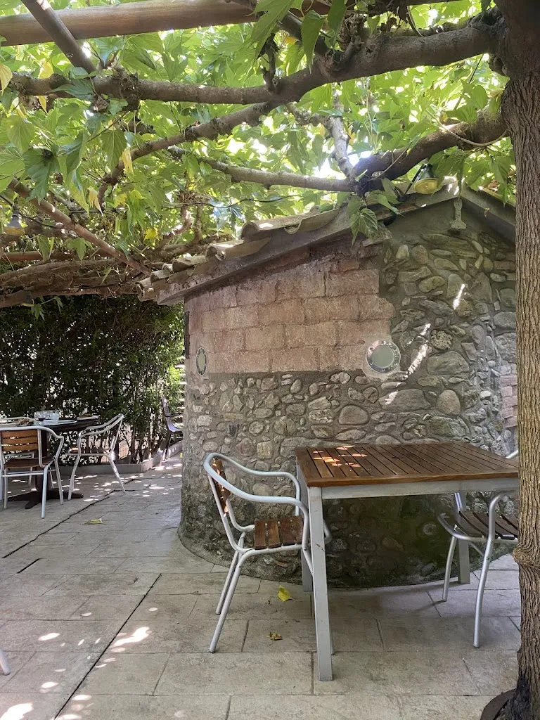 L'hostal restaurant in Sant Miquel de Campmajor