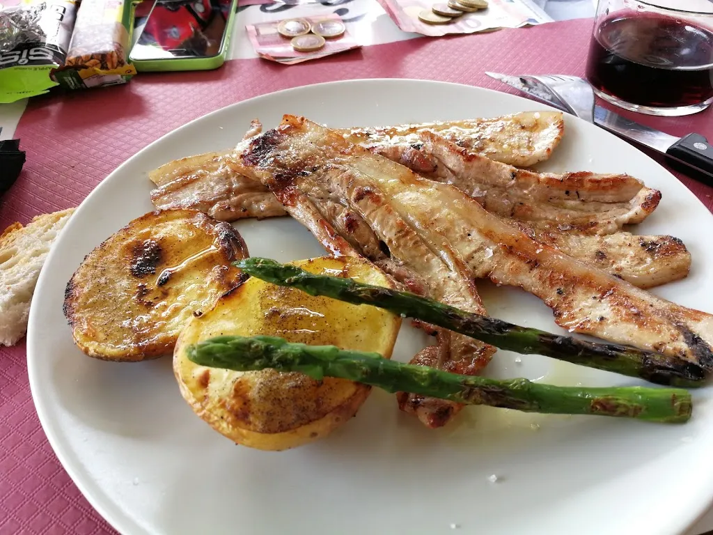 Menu_Cafeteria Bar La Serradora_Sant Pau de Segúries_immagine_9