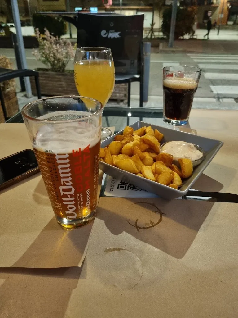 Albert Pallejà Roldán_Cafeteria Bar La Serradora_Sant Pau de Segúries_recensione