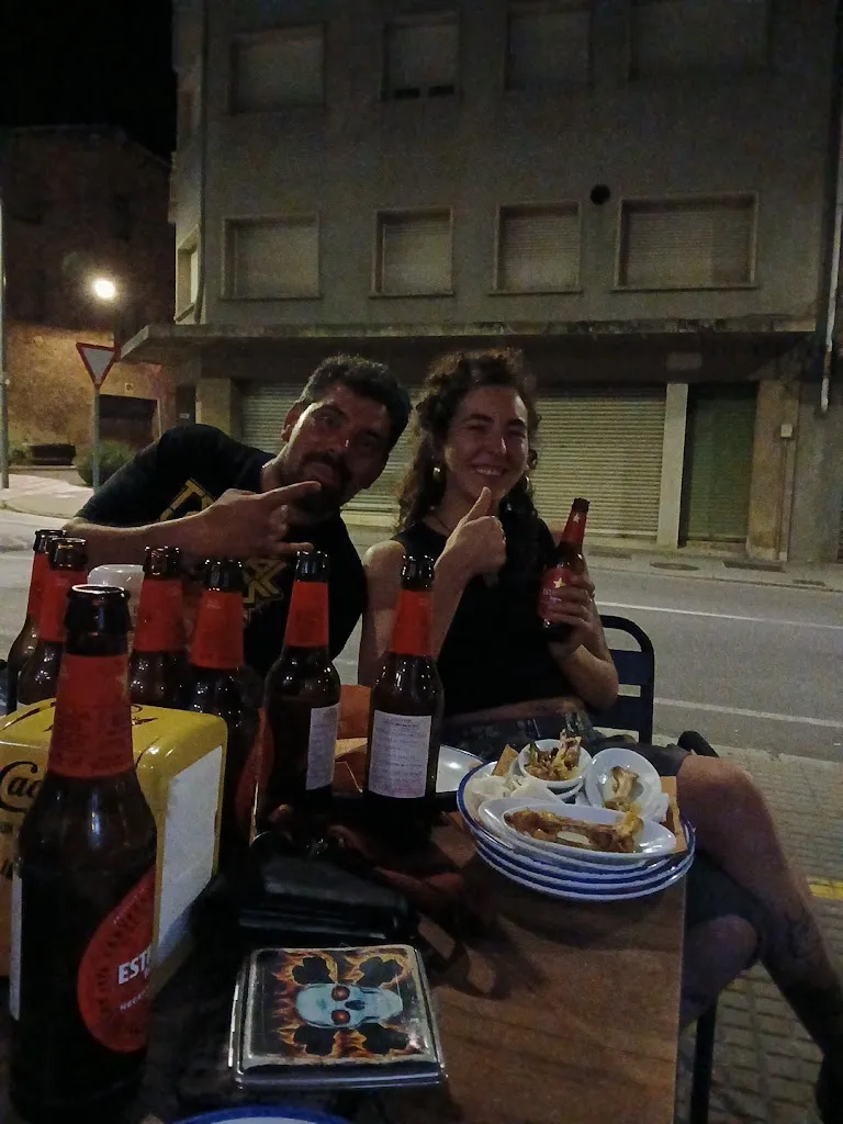 Damia Lahoz_Bar Juani_Sant Hilari Sacalm_review