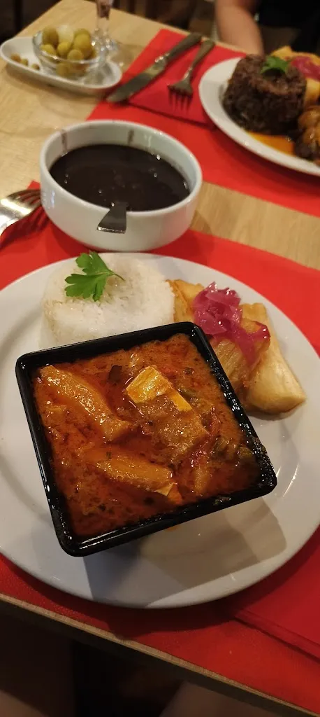 Christelle Van Sebroeck_Al son de Cuba_Baña A_review