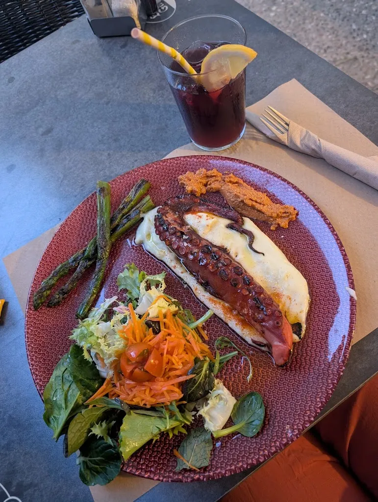 Paula Breuer_L' avi Pep Restaurant_Sant Miquel de Fluvià_review