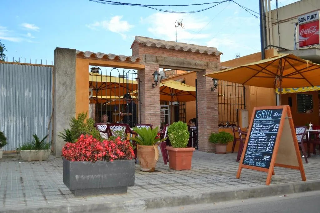 Restaurant Bon Punt Sant Pere Pescador restaurant in Sant Miquel de Fluvià