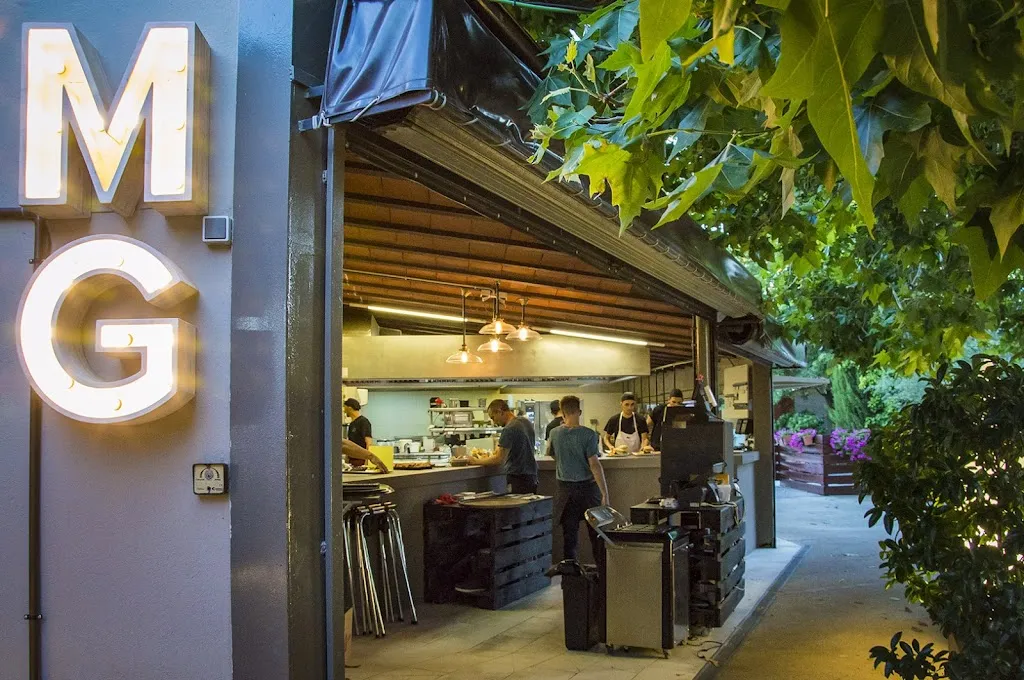 Mas Gusó restaurant_Sant Pere Pescador_slider_image_1