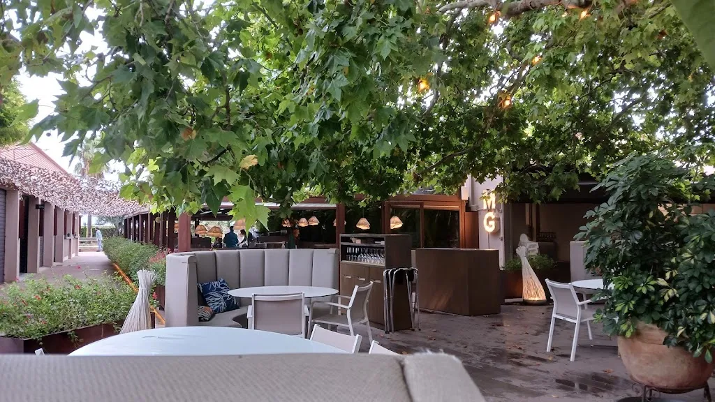 Mas Gusó restaurant_Sant Pere Pescador_slider_image_3