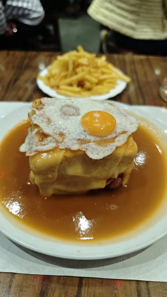 Rubén Gracia Nava_FRANCKFURT LÒRIA 69_Sant Julià del Llor i Bonmatí_review