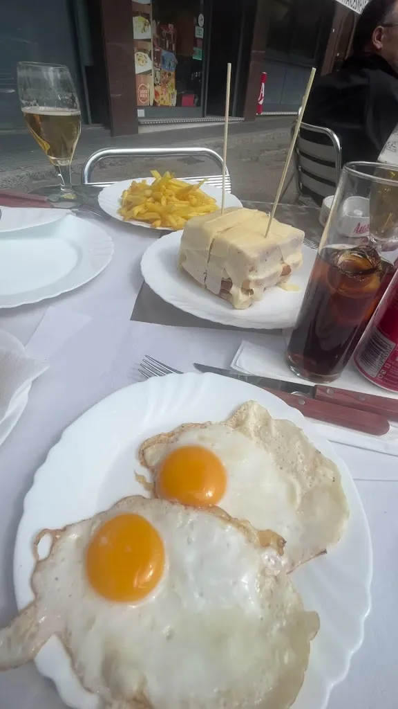 FRANCKFURT LÒRIA 69_Sant Julià del Llor i Bonmatí_slider_image_2