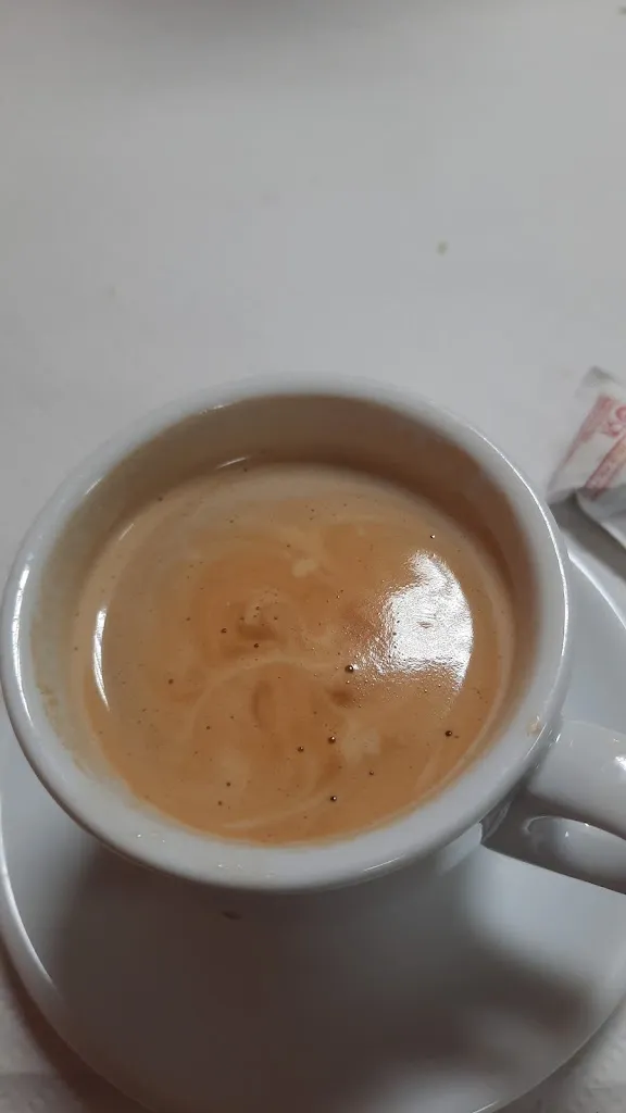 DIMA HACKER_BAR RESTAURANT ROSES_Sant Julià del Llor i Bonmatí_review