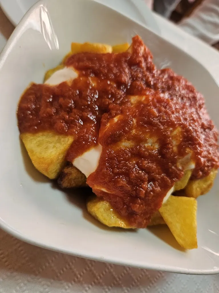 Alberto Puertolas Diez_BAR RESTAURANT ROSES_Sant Julià del Llor i Bonmatí_review