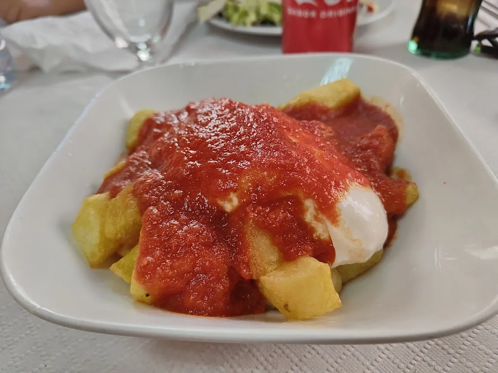 BAR RESTAURANT ROSES_Sant Julià del Llor i Bonmatí_slider_image_3