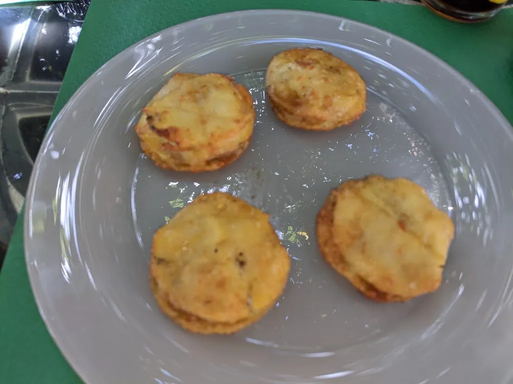 Heather Carson_Restaurant Queda bé_Santa Pau_review