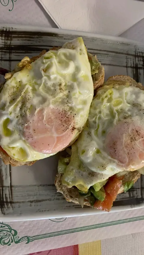 Forquilla i ganivet_Sarrià de Ter_slider_image_2