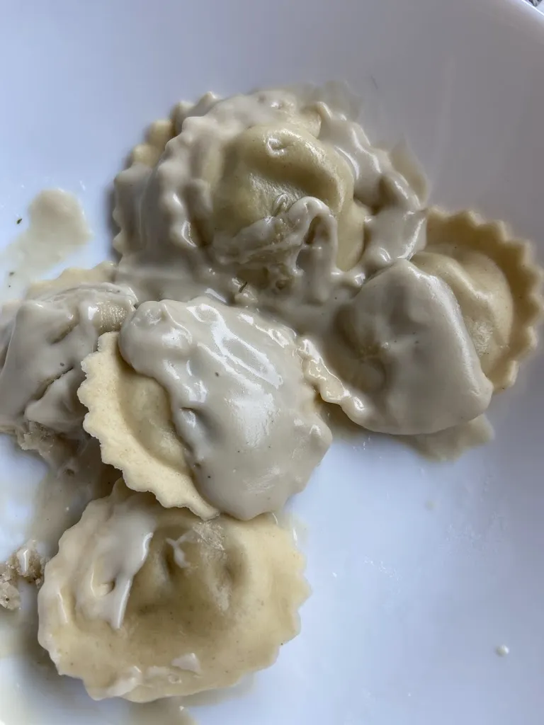 Kateryna Kuvarina_La taberna del Emporda_Santa Cristina dAro_review