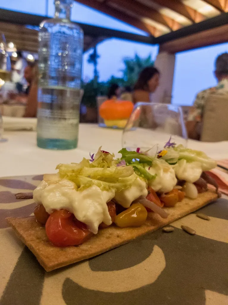 Antonio Giubilaro de Angelis_Miceli_Selva de Mar La_review