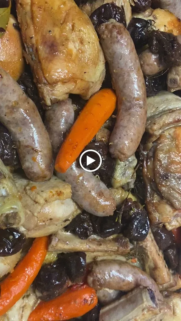 La Cantina del Camp de tir_Saus  Camallera i Llampaies_slider_image_2