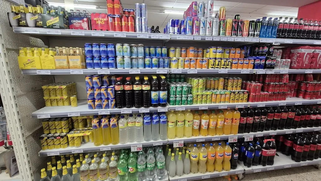 Suma Supermercats ristorante a Saus  Camallera i Llampaies