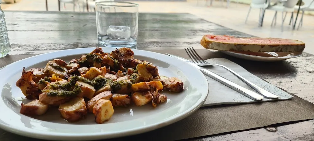 Menu_RESTAURANT LES COVES_Serinyà_image_2