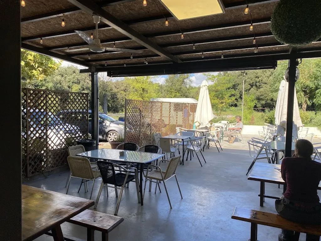 RESTAURANT LES COVES restaurant in Serinyà