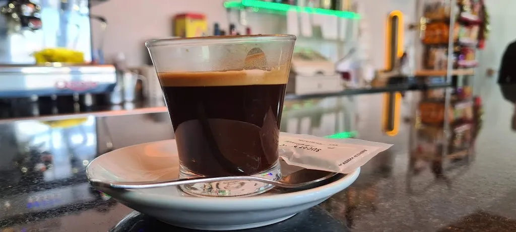 RESTAURANT LES COVES_Serinyà_slider_image_2