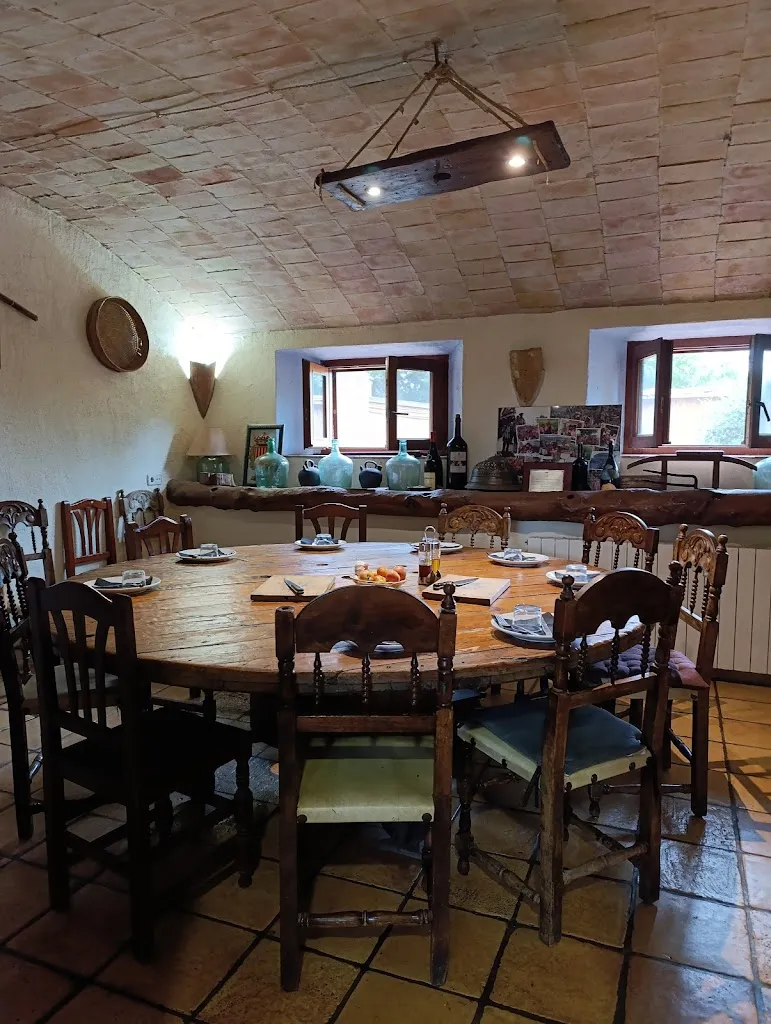 Restaurante Can Casadellà_Serra de Daró_slider_image_3