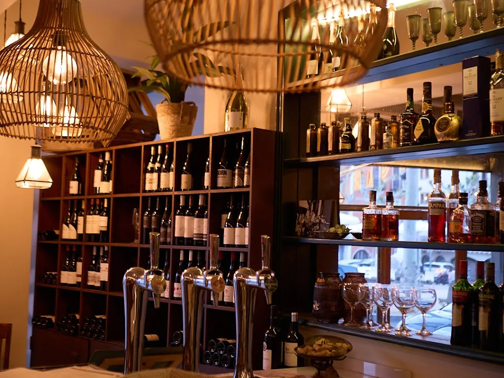 La Descarada l Restaurante Santa coloma de farners restaurant in Santa Coloma de Farners