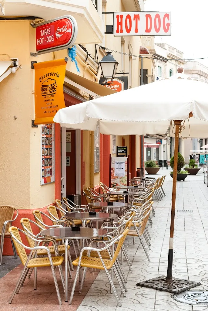 Cerveseria Hot-Dog_Sant Feliu de Guíxols_slider_image_1