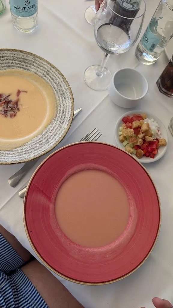 Brandt Lovell_El Racó de Sant Pol_Sant Feliu de Guíxols_review