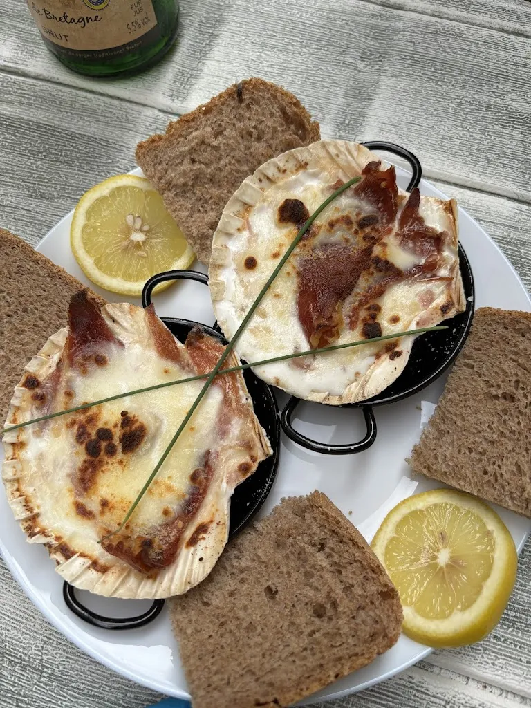 Victoria Sapon_La Perla del Mar_Sant Feliu de Guíxols_review