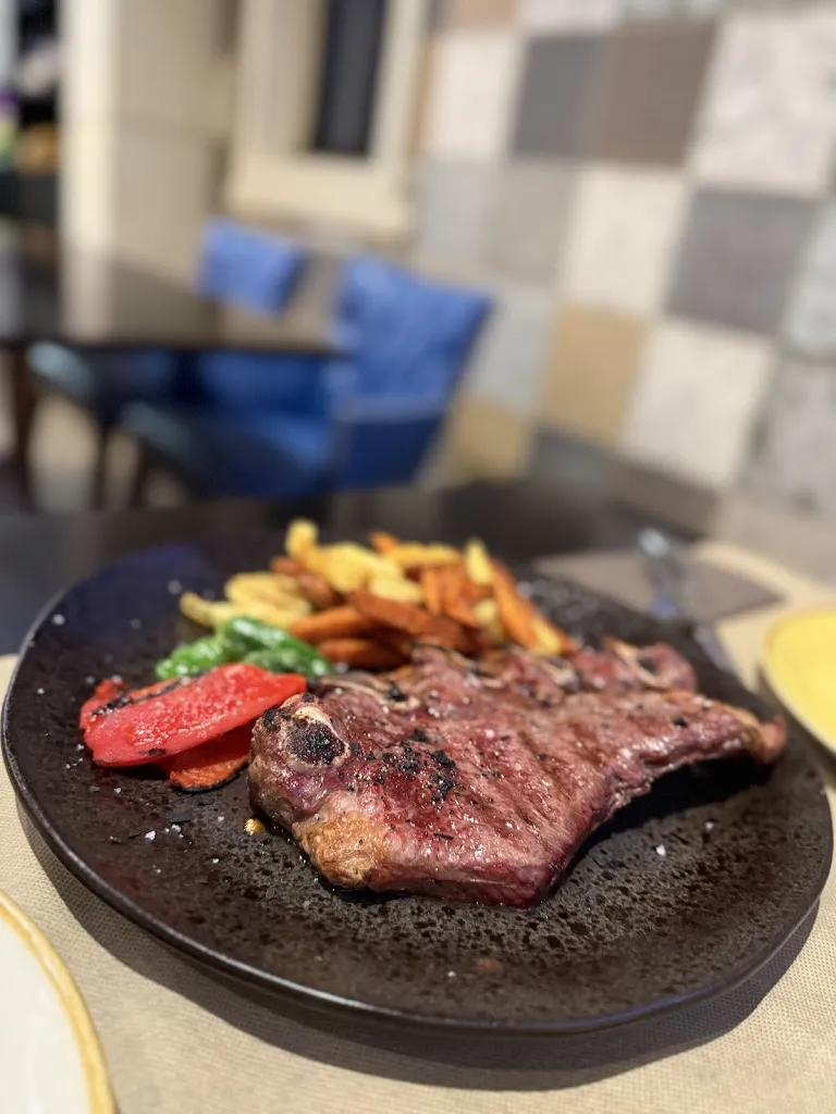 ourmazing world_La Parrilla_Sant Feliu de Guíxols_review