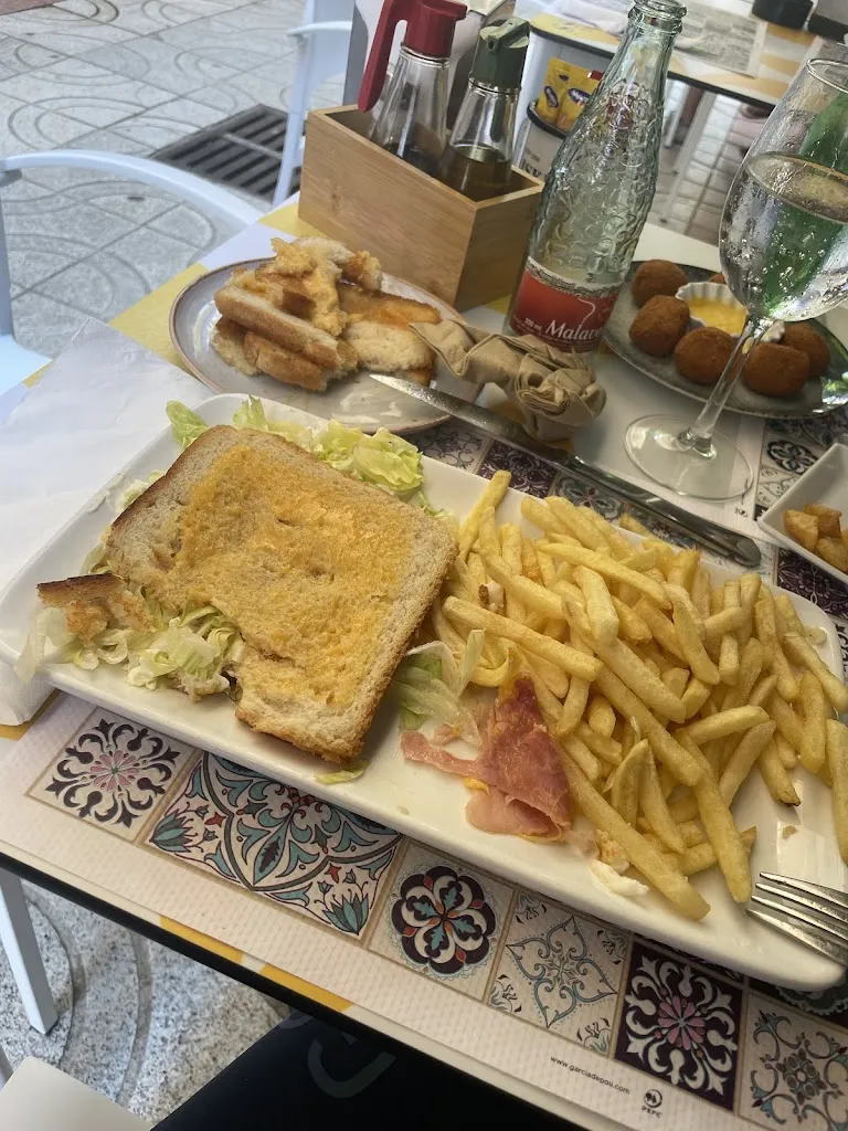 Joanna Orłowska_Restaurant Can Julià_Sant Feliu de Guíxols_review