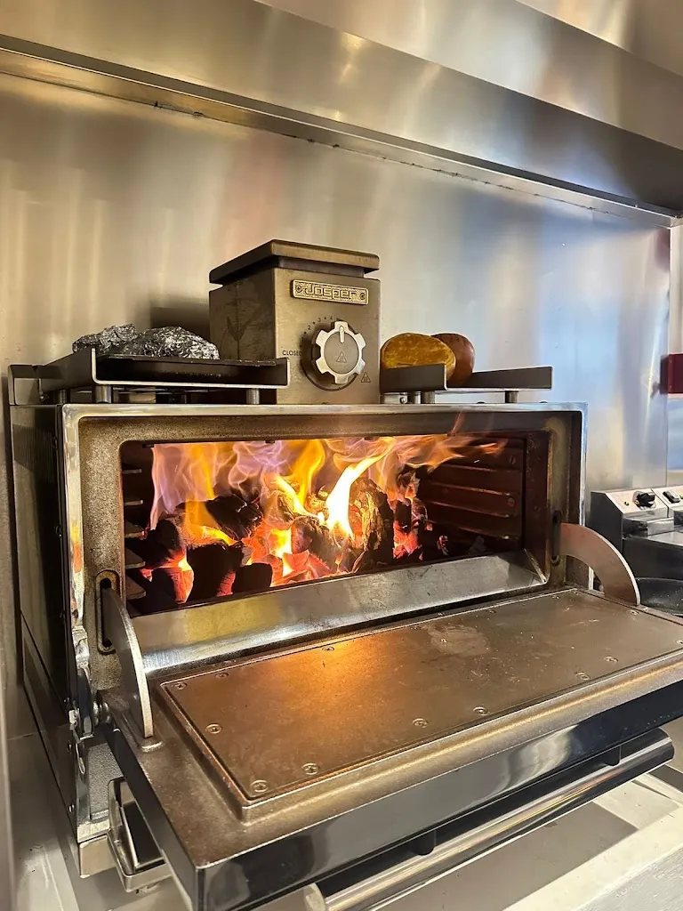 PETIT BISTROT restaurant in Sant Feliu de Guíxols