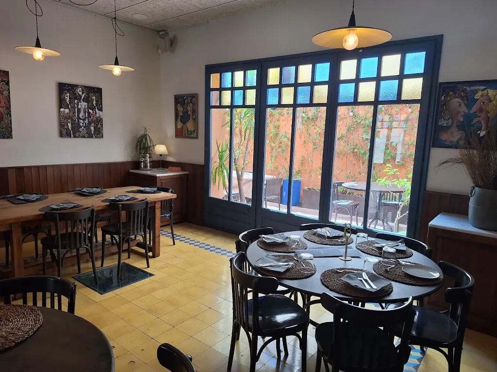 Bar Restaurant Casa Irla restaurant in Sant Feliu de Guíxols