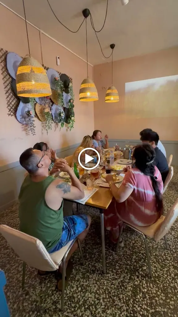 FILIPINO LA FAMILIA RESTAURANTE BAR Y BRASA restaurant in Sant Feliu de Guíxols