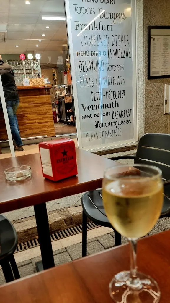 Menu_Bar Taverna La Gaviota_Sant Feliu de Guíxols_immagine_7