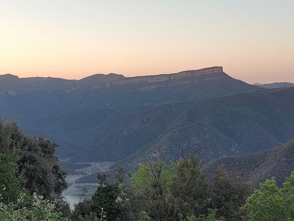 Maciek_Hostal Santuari del Coll_Susqueda_review