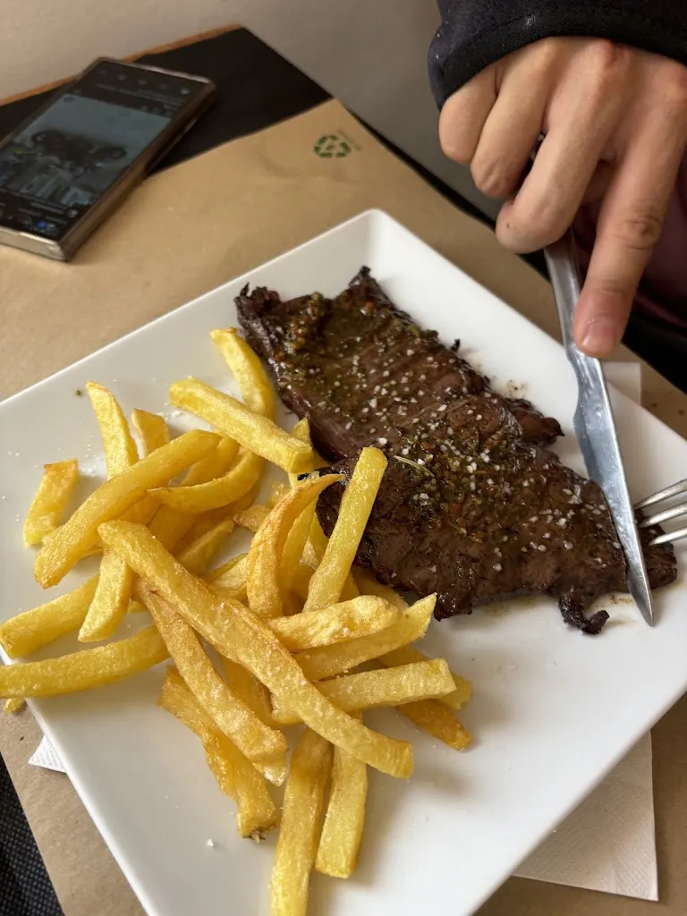 Menu_Hostal & Restaurant L´Esquella_Setcases_image_8