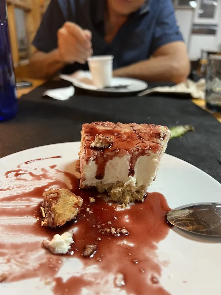 Daylin Membreño_Hostal La Cabanya_Setcases_review