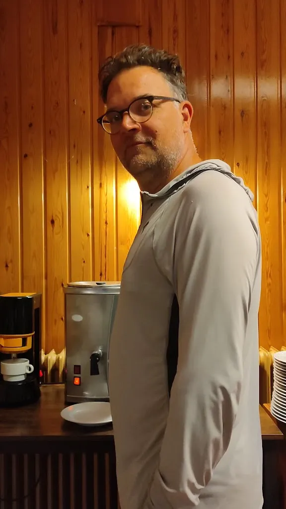 Hostal La Cabanya restaurant in Setcases