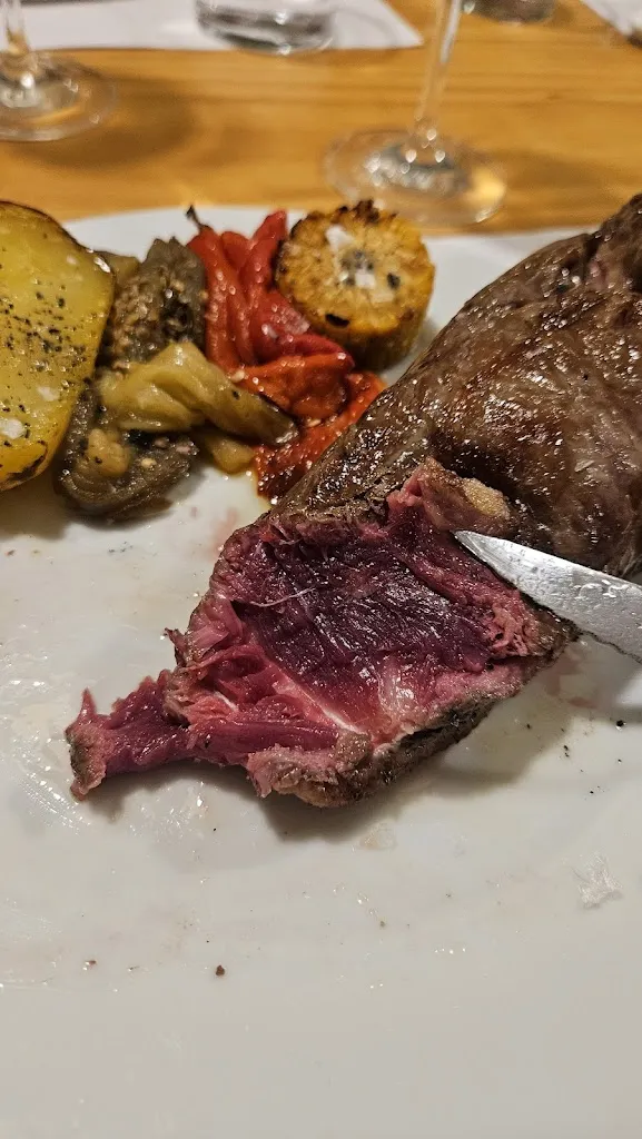 Carles Martinez Millana_Restaurant Íntim - Espai Cingles Blaus_Siurana_review